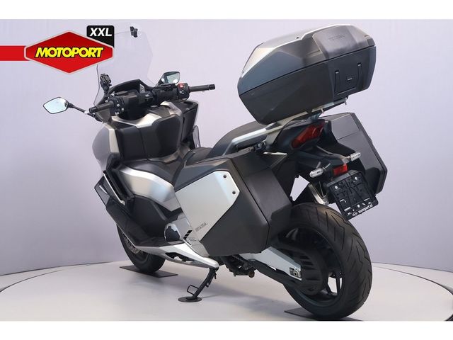 honda - forza-750