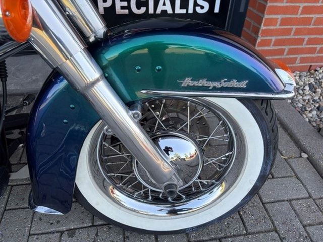 harley-davidson - heritage-softail-classic-flstc