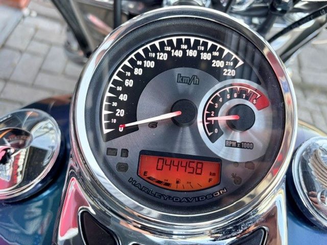 harley-davidson - heritage-softail-classic-flstc