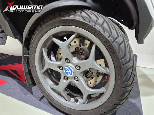 piaggio - mp3-500-lt-sport