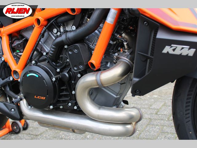 ktm - 1390-super-duke-r