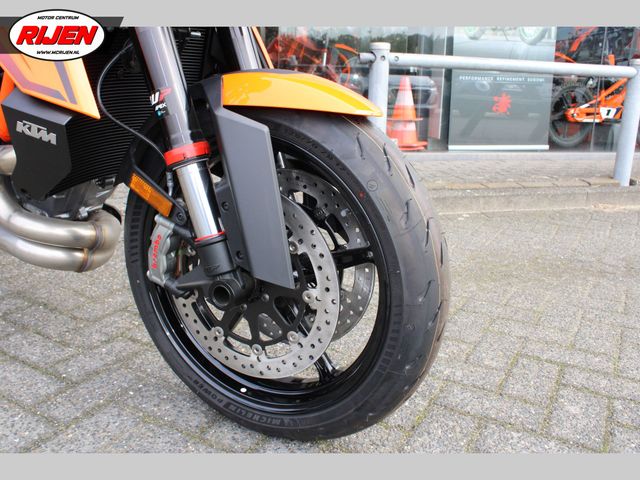 ktm - 1390-super-duke-r