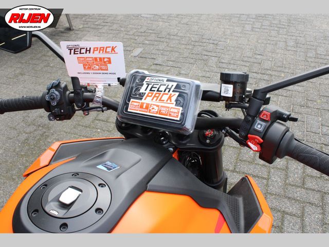 ktm - 1390-super-duke-r