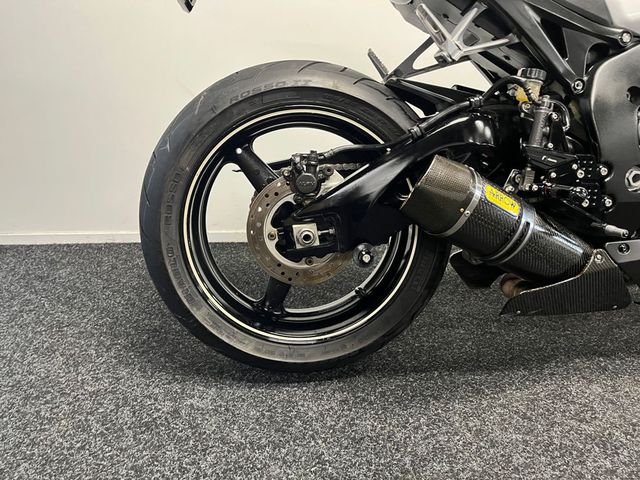 honda - cbr-1000-rr-fireblade