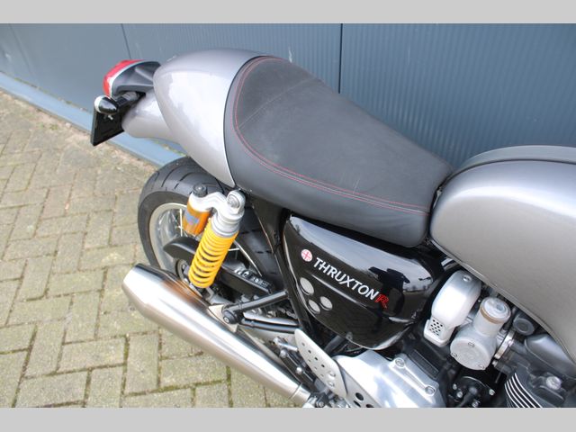 triumph - thruxton-1200-r