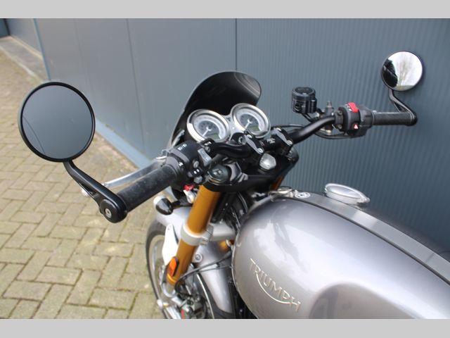 triumph - thruxton-1200-r