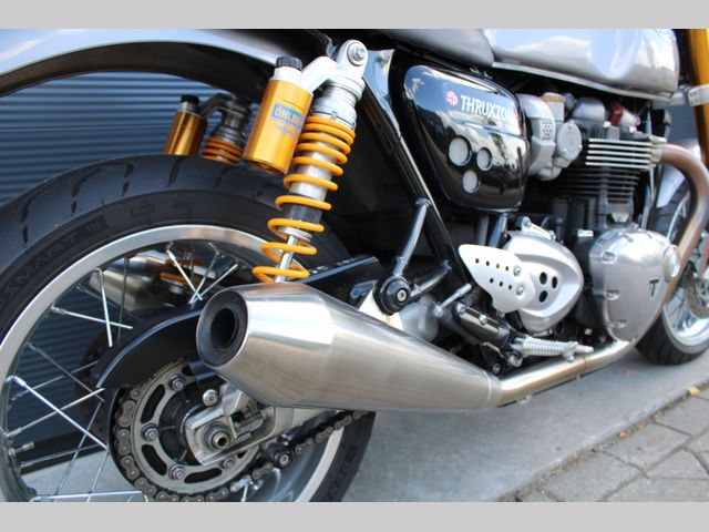 triumph - thruxton-1200-r