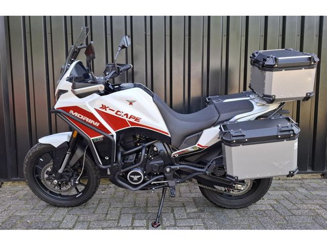 moto-morini - x-cape