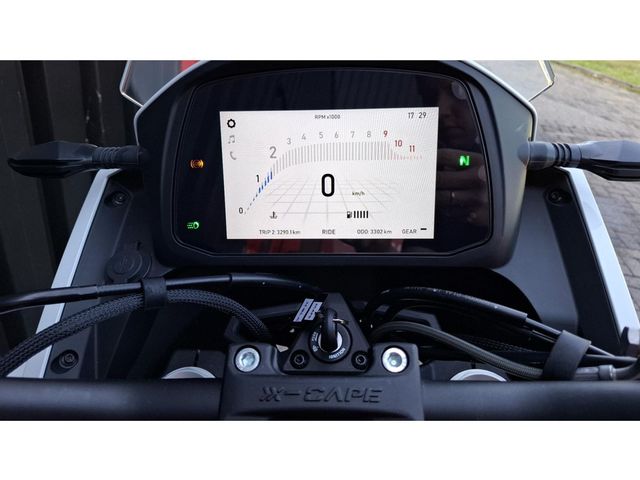 moto-morini - x-cape