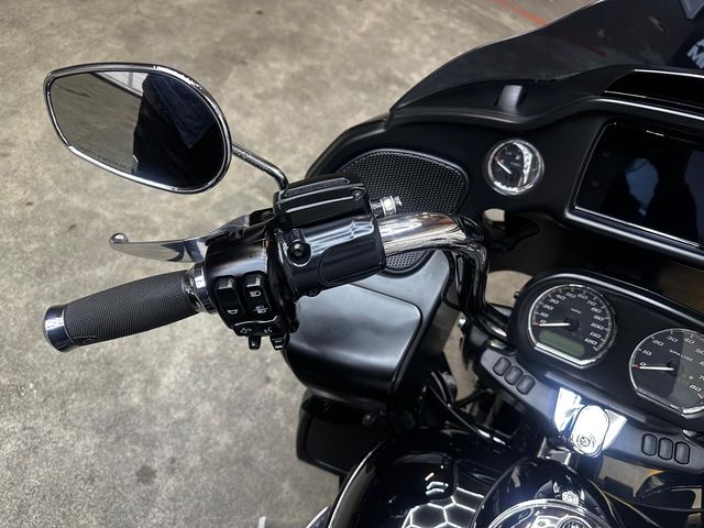 harley-davidson - road-glide-limited-fltrk