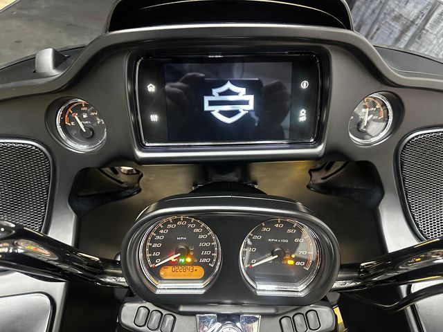 harley-davidson - road-glide-limited-fltrk