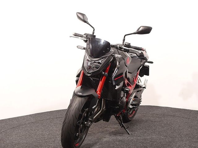 honda - cb-750-hornet