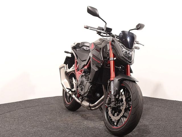 honda - cb-750-hornet