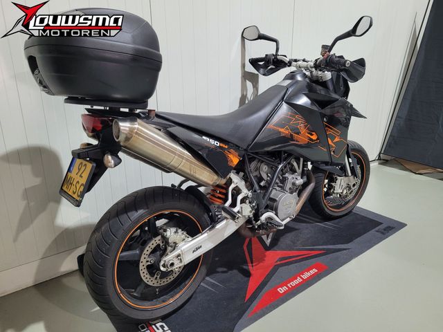 ktm - 950-supermoto