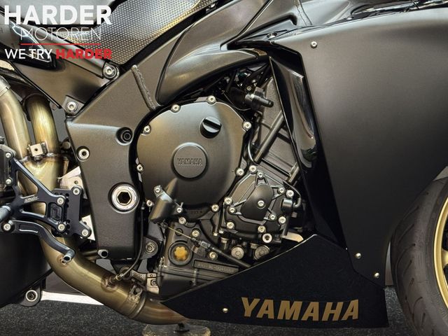 yamaha - yzf-r1
