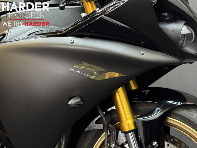 yamaha - yzf-r1