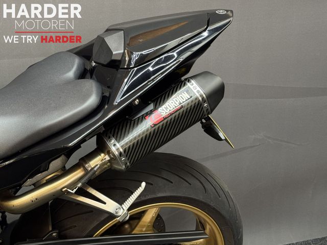 yamaha - yzf-r1