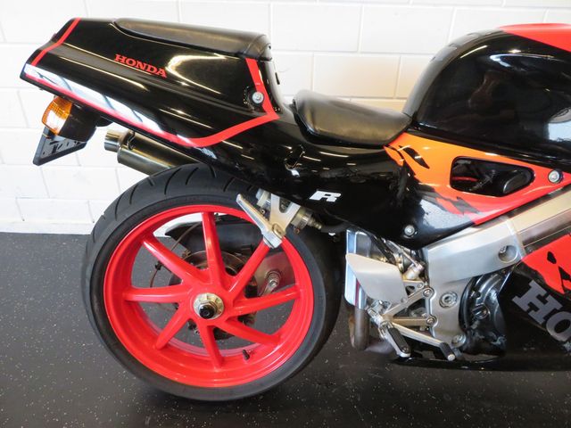 honda - vfr-400-r