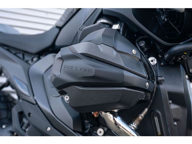 bmw - r-1300-gs