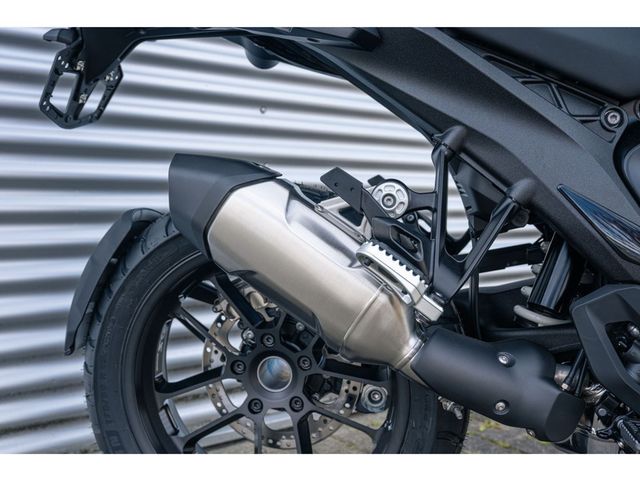 bmw - r-1300-gs