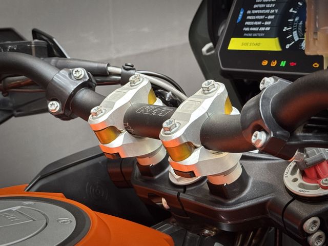 ktm - 1290-super-adventure-s