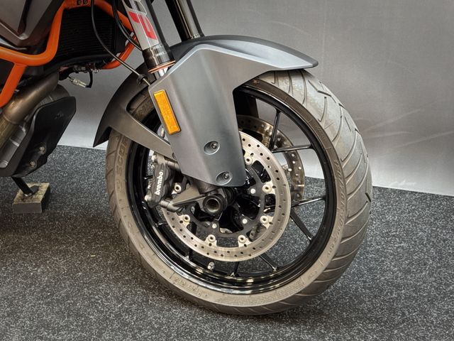 ktm - 1290-super-adventure-s