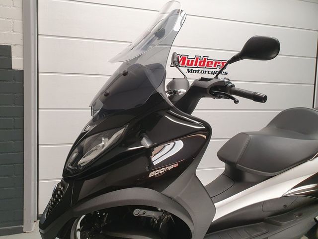 piaggio - mp3-500-lt