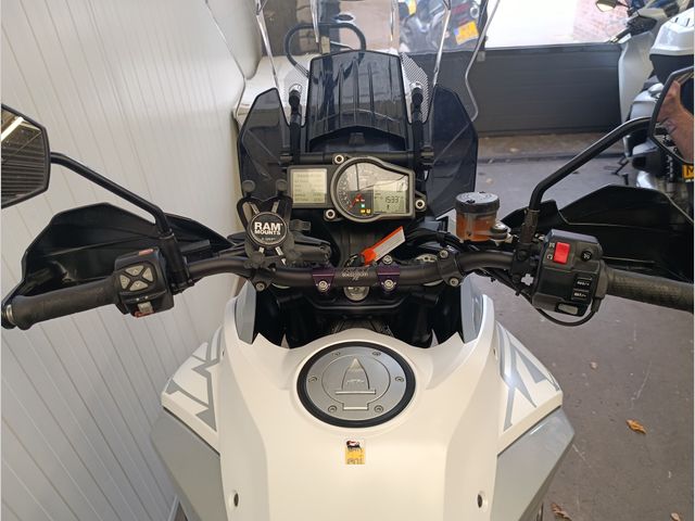 ktm - 1290-super-adventure