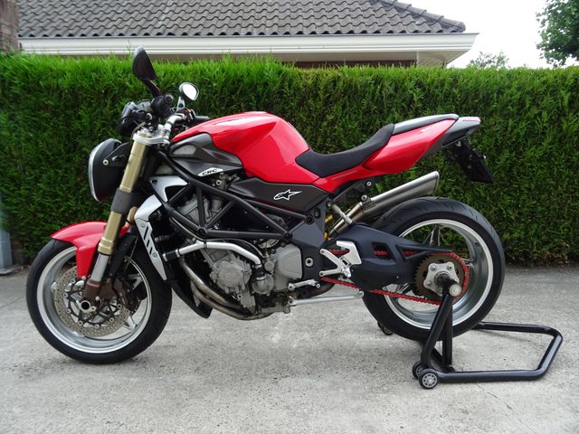 mv-agusta - brutale-750