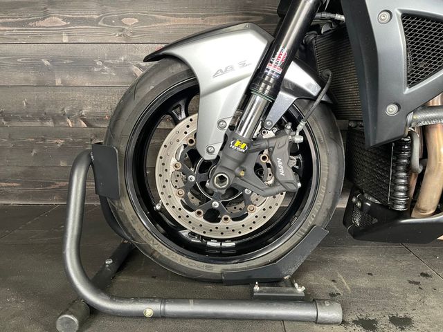 suzuki - b-king-1300
