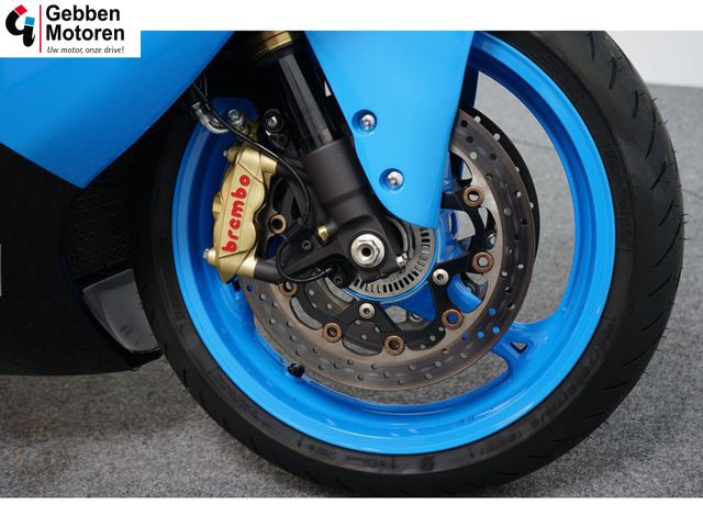 suzuki - gsx-r-1300-hayabusa