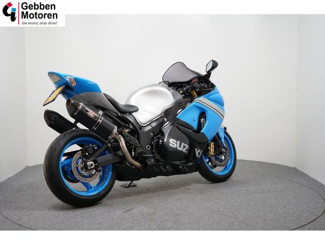 suzuki - gsx-r-1300-hayabusa
