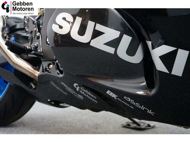 suzuki - gsx-r-1300-hayabusa