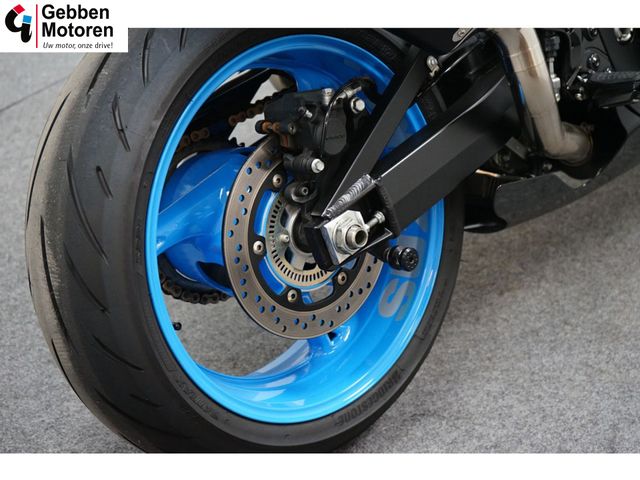 suzuki - gsx-r-1300-hayabusa