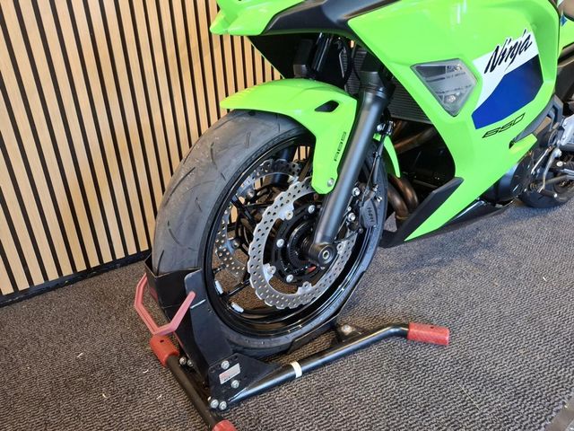 kawasaki - ninja-650