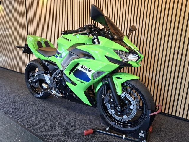 kawasaki - ninja-650