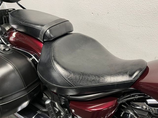 yamaha - xvs-1300-a-midnight-star