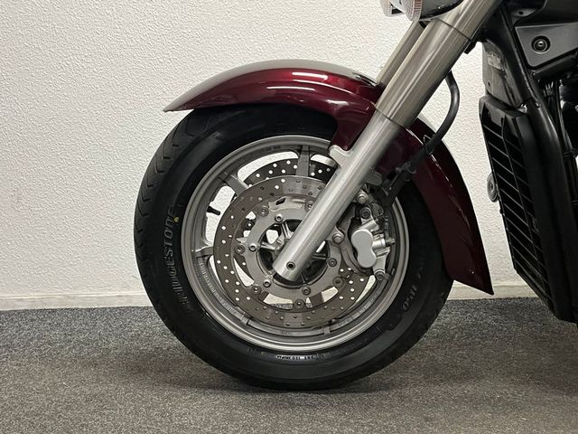 yamaha - xvs-1300-a-midnight-star