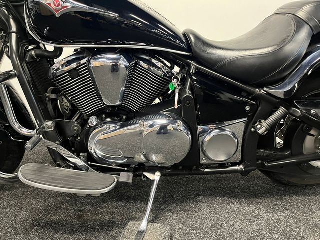 kawasaki - vn-900-classic