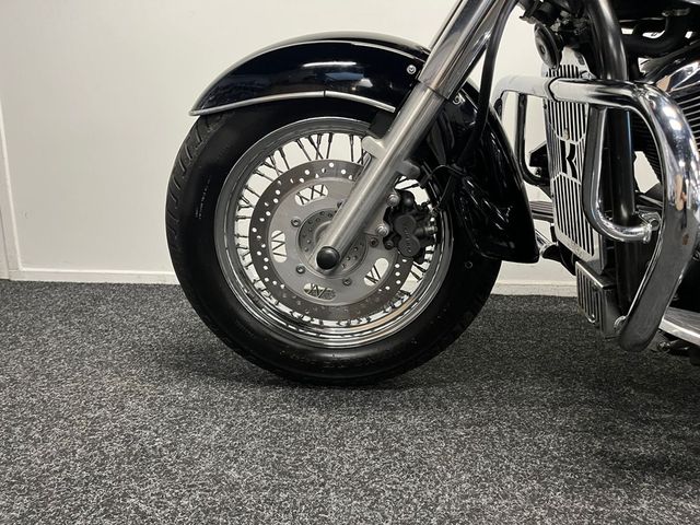 kawasaki - vn-900-classic