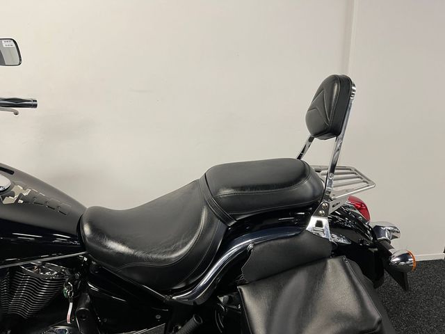 kawasaki - vn-900-classic