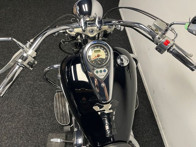 kawasaki - vn-900-classic