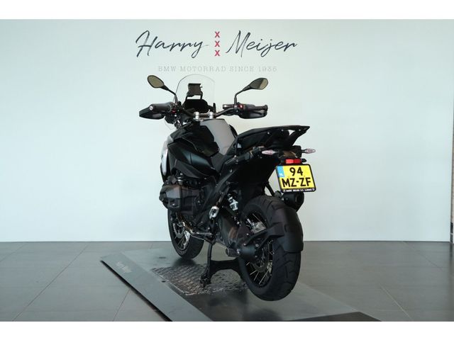 bmw - r-1300-gs