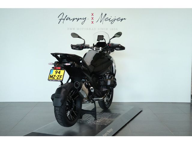 bmw - r-1300-gs