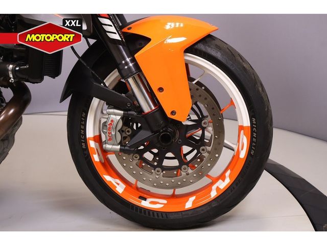 ktm - 1290-super-duke-r