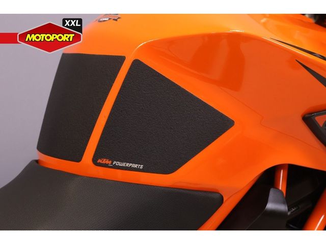 ktm - 1290-super-duke-r