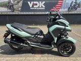 YAMAHA TRICITY 300