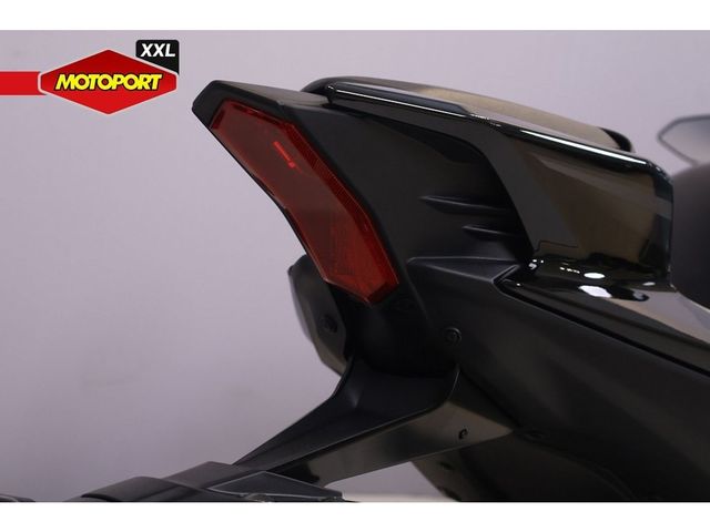 yamaha - yzf-r9