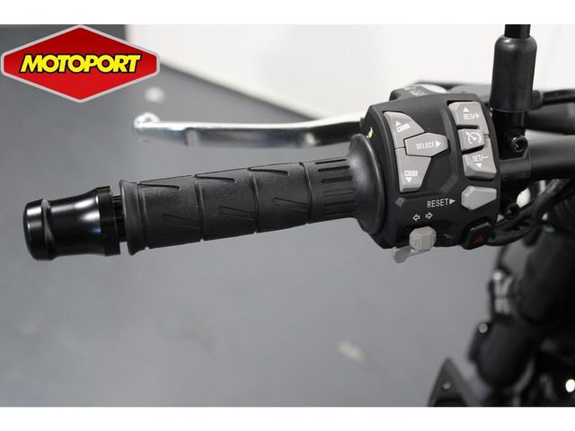 kawasaki - z900