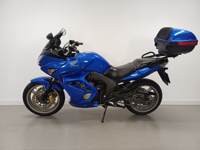 honda - cbf-600-s-abs